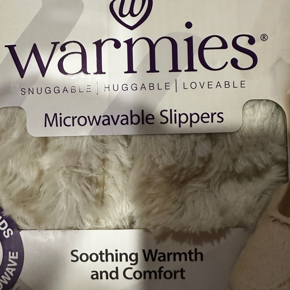 Warmies Cream Microwavable Slippers - Picture 5 of 11